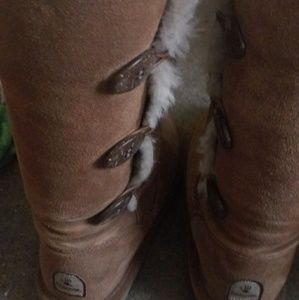 Bearpaw boots